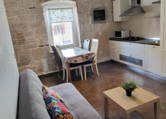 Apartment Alba